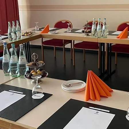 ホテル ベスト ウェスタン シュプレーヴァルト リュベナウ