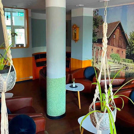 ベスト ウェスタン シュプレーヴァルト リュベナウ